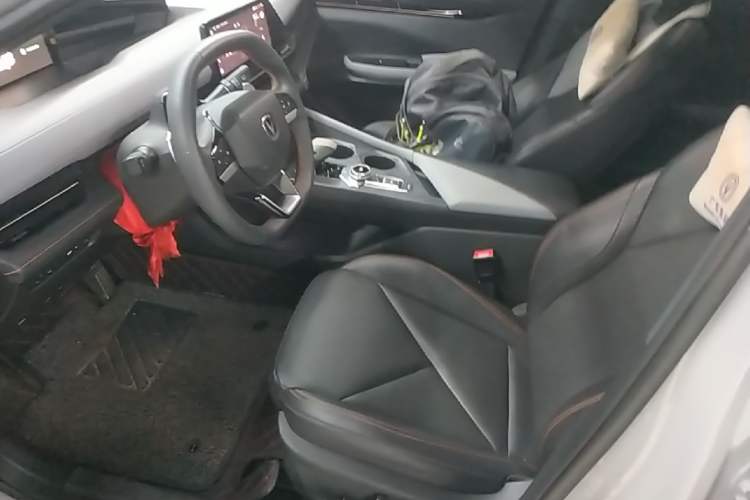 Used CHANGAN UNI-V 2022 1.5T Prestige Version Left Front Seat