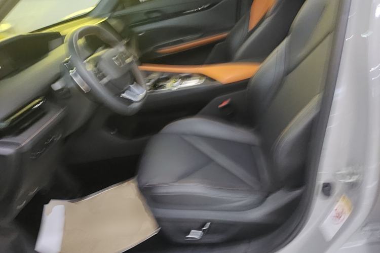 Used CHANGAN UNI-V 2022 1.5T Smart Navigation Version Left Front Seat
