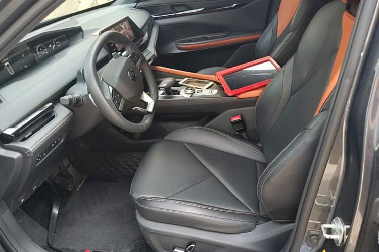 Used CHANGAN UNI-V 2022 1.5T Prestige Version Left Front Seat