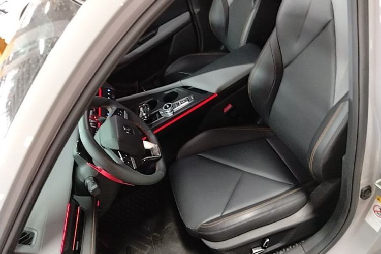 Used CHANGAN UNI-V 2022 1.5T Prestige Version Left Front Seat