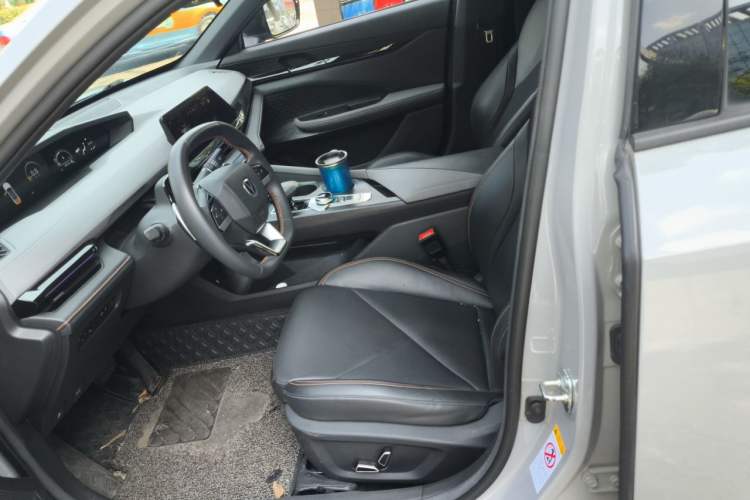 Used CHANGAN UNI-V 2022 1.5T Prestige Version Left Front Seat