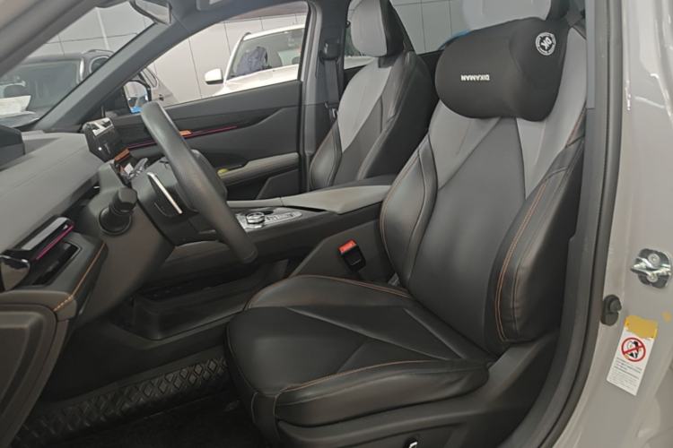 Used CHANGAN UNI-V 2022 1.5T Prestige Version Left Front Seat