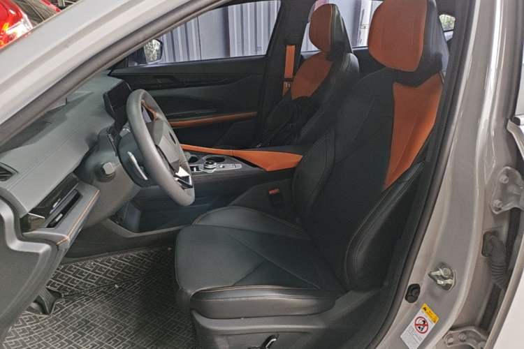 Used CHANGAN UNI-V 2022 1.5T Prestige Version Left Front Seat