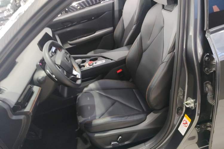 Used CHANGAN UNI-V 2022 1.5T Prestige Version Left Front Seat