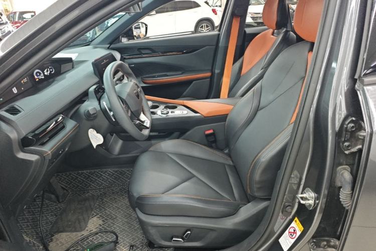 Used CHANGAN UNI-V 2022 1.5T Smart Navigation Version Left Front Seat