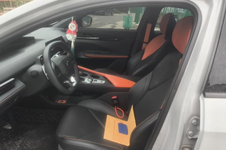 Used CHANGAN UNI-V 2022 1.5T Prestige Version Left Front Seat