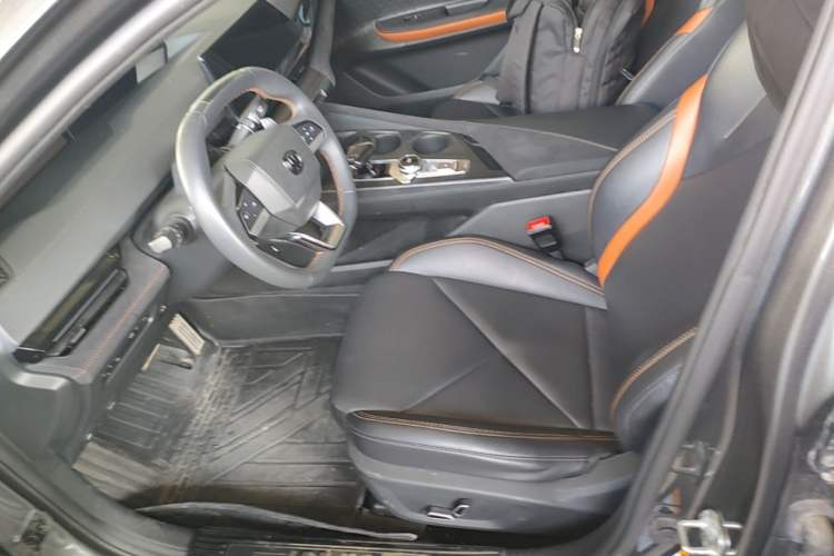 Used CHANGAN UNI-V 2022 1.5T Sport Edition Left Front Seat