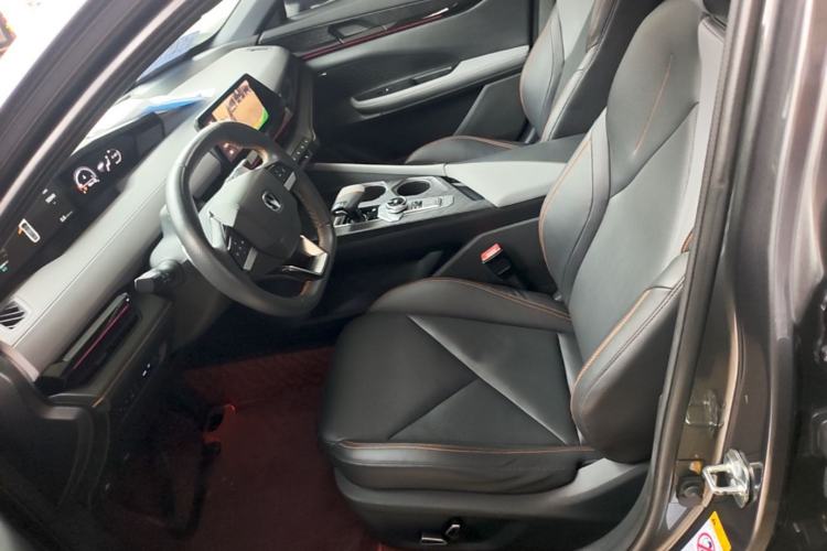 Used CHANGAN UNI-V 2022 1.5T Smart Navigation Version Left Front Seat
