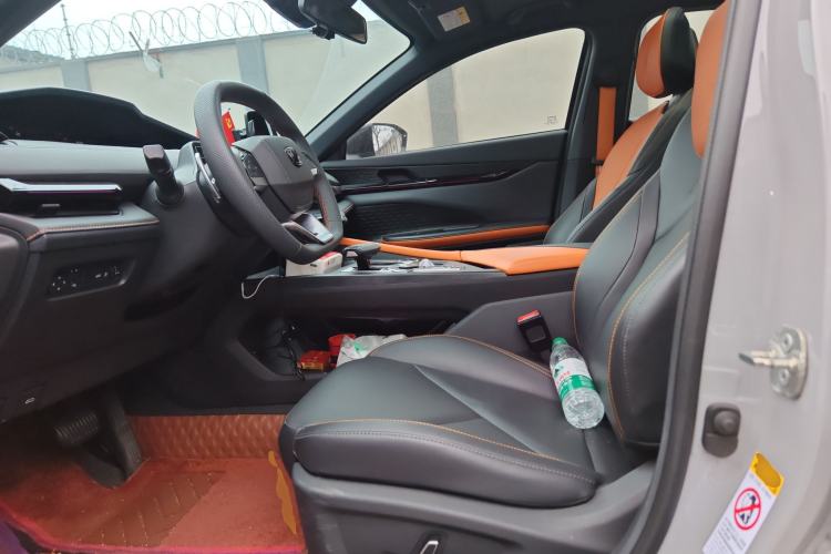Used CHANGAN UNI-V 2022 1.5T Prestige Version Left Front Seat