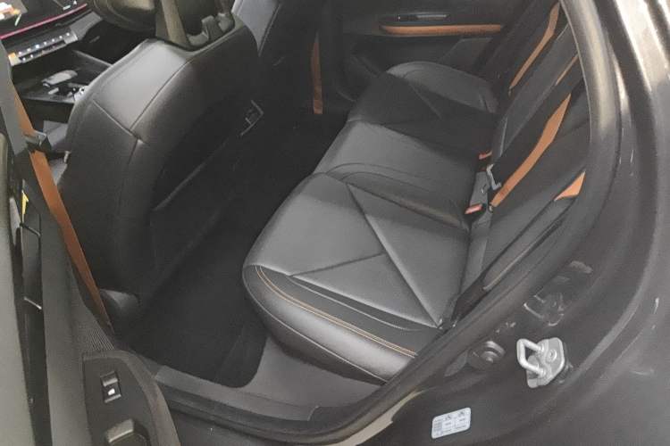 Used CHANGAN UNI-V 2022 1.5T Sport Edition Left Rear Seat