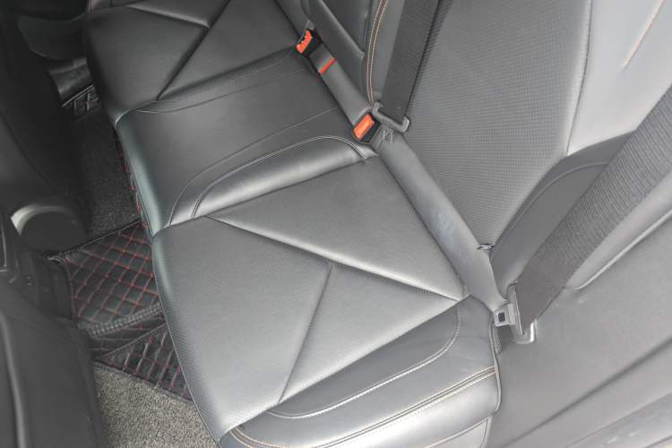 Used CHANGAN UNI-V 2022 1.5T Prestige Version Left Rear Seat