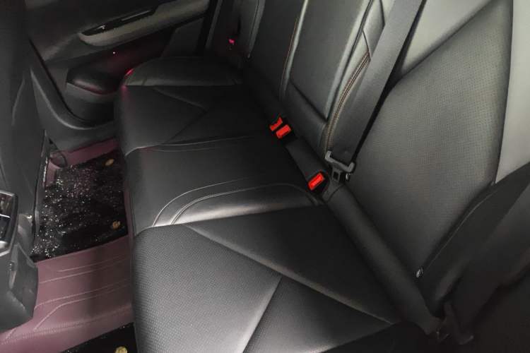 Used CHANGAN UNI-V 2022 1.5T Prestige Version Left Rear Seat