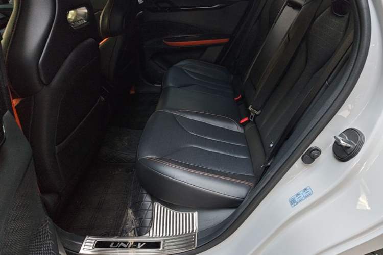 Used CHANGAN UNI-V 2022 2.0T Leading-Speed Edition Left Rear Seat