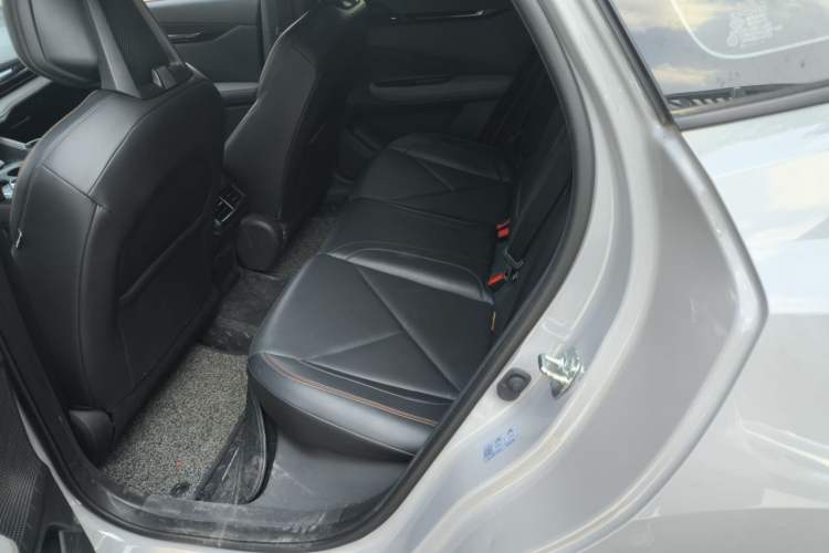 Used CHANGAN UNI-V 2022 1.5T Prestige Version Left Rear Seat