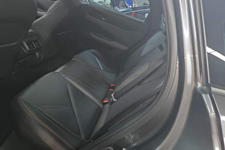 Used CHANGAN UNI-V 2022 1.5T Prestige Version Left Rear Seat