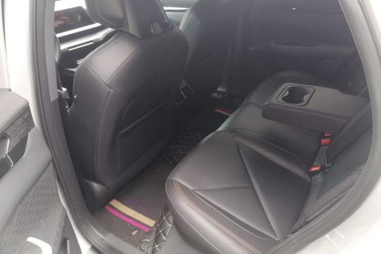 Used CHANGAN UNI-V 2022 1.5T Prestige Version Left Rear Seat