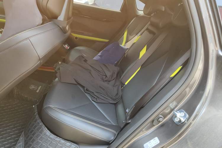 Used CHANGAN UNI-V 2022 1.5T Sport Edition Left Rear Seat
