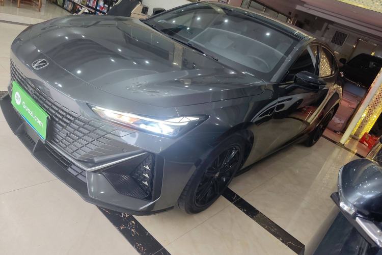 Used CHANGAN UNI-V 2022 1.5T Prestige Version Left Side