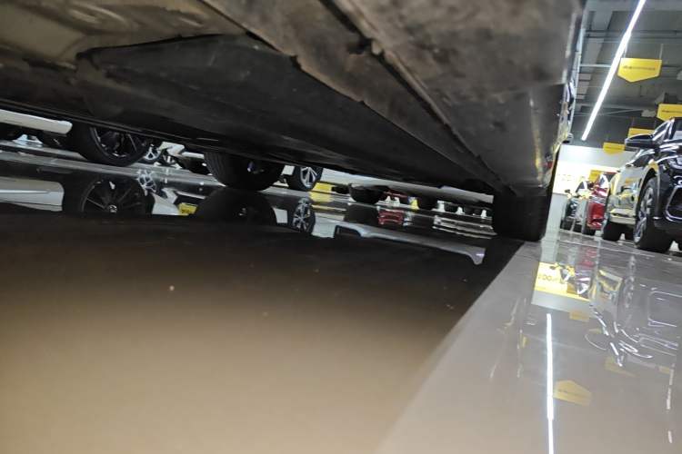 Used CHANGAN UNI-V 2022 1.5T Sport Edition Left Side Sill