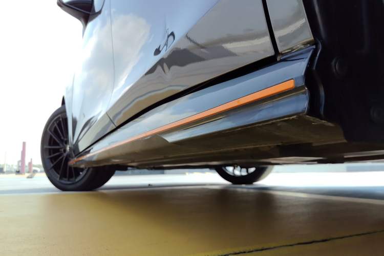 Used CHANGAN UNI-V 2022 1.5T Sport Edition Left Side Sill
