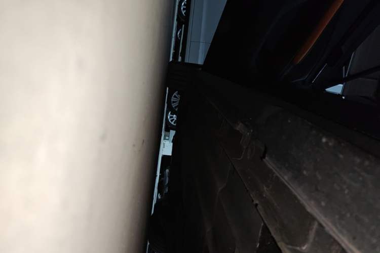 Used CHANGAN UNI-V 2022 1.5T Prestige Version Left Side Sill