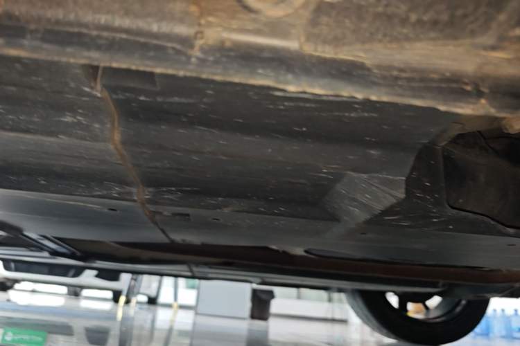 Used CHANGAN UNI-V 2022 1.5T Prestige Version Left Side Sill