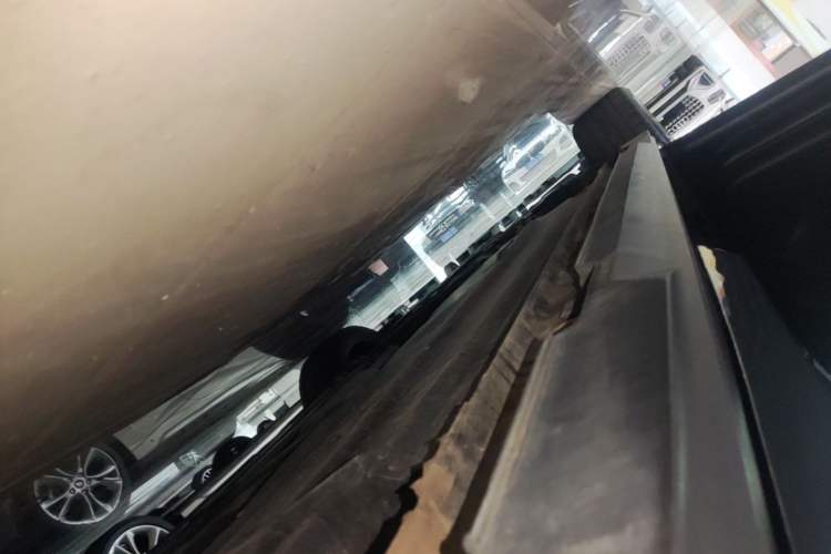 Used CHANGAN UNI-V 2022 1.5T Prestige Version Left Side Sill