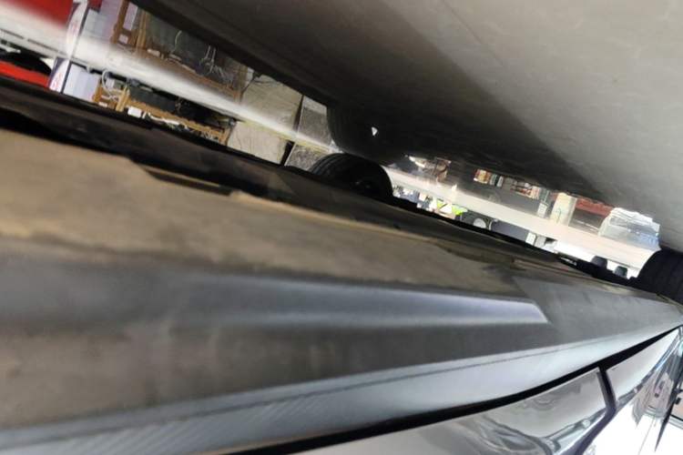 Used CHANGAN UNI-V 2022 1.5T Prestige Version Left Side Sill