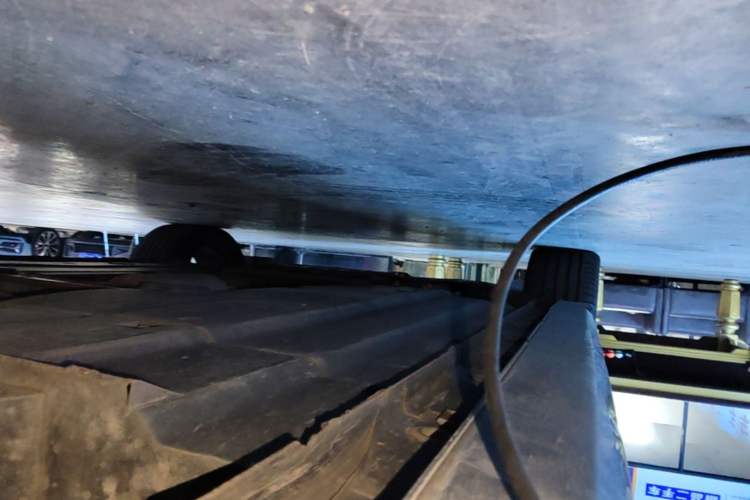 Used CHANGAN UNI-V 2022 1.5T Sport Edition Left Side Sill