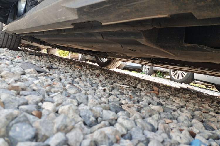 Used CHANGAN UNI-V 2022 1.5T Prestige Version Left Side Sill