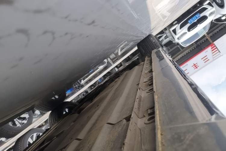 Used CHANGAN UNI-V 2022 2.0T Leading-Speed Edition Left Side Sill