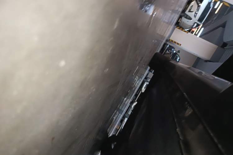Used CHANGAN UNI-V 2022 2.0T Sporty Version Left Side Sill