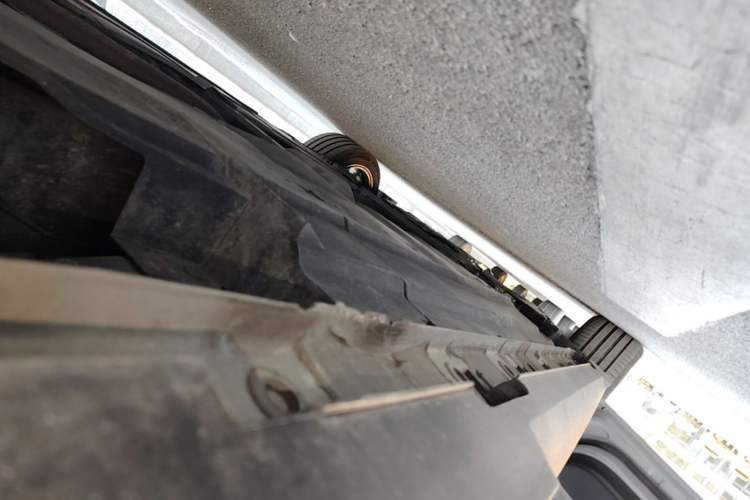Used CHANGAN UNI-V 2022 1.5T Prestige Version Left Side Sill