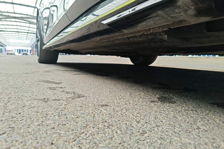 Used CHANGAN UNI-V 2022 1.5T Sport Edition Left Side Sill