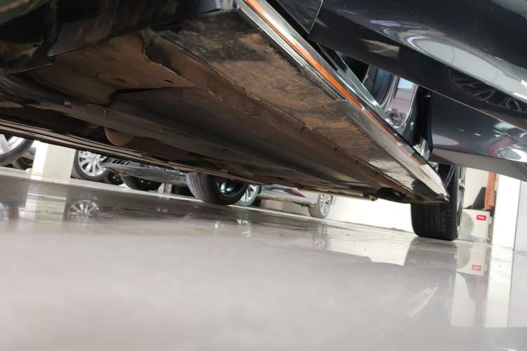 Used CHANGAN UNI-V 2022 1.5T Sport Edition Left Side Sill