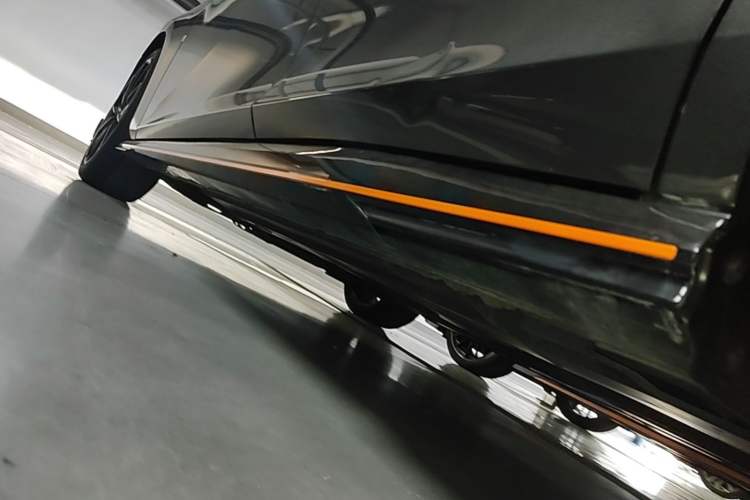 Used CHANGAN UNI-V 2022 1.5T Sport Edition Left Side Sill