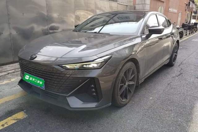 Used CHANGAN UNI-V 2022 1.5T Prestige Version