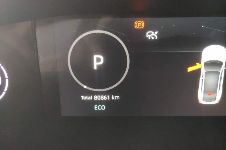 Used CHANGAN UNI-V 2022 1.5T Prestige Version Odometer Close Up