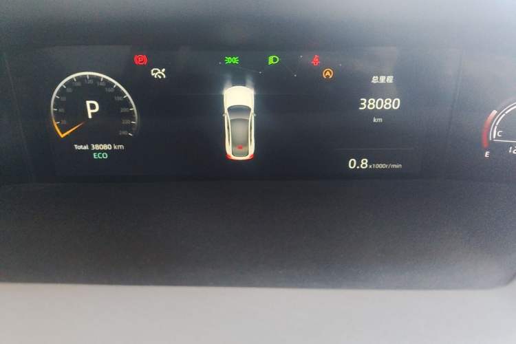 Used CHANGAN UNI-V 2022 1.5T Prestige Version Odometer Close Up