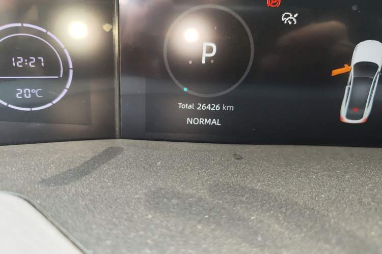 Used CHANGAN UNI-V 2022 1.5T Prestige Version Odometer Close Up