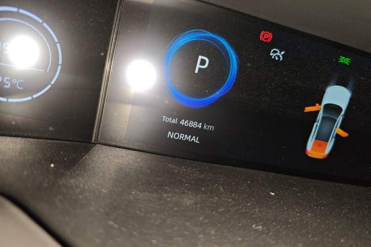 Used CHANGAN UNI-V 2022 1.5T Prestige Version Odometer Close Up