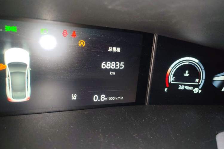 Used CHANGAN UNI-V 2022 1.5T Prestige Version Odometer Close Up