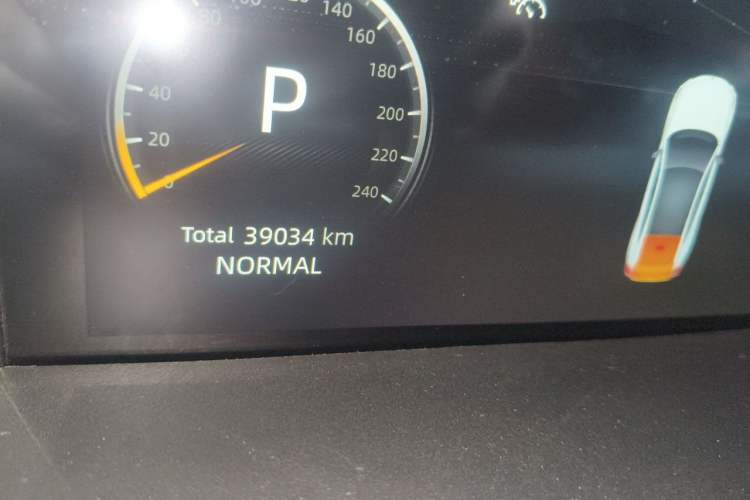 Used CHANGAN UNI-V 2022 1.5T Prestige Version Odometer Close Up