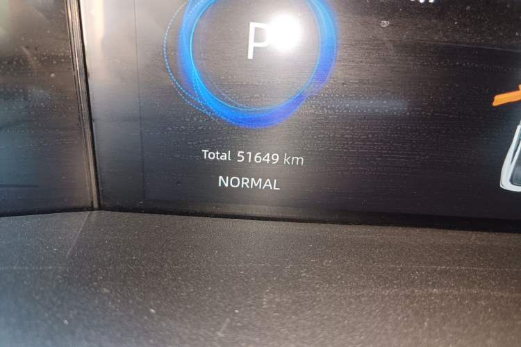 Used CHANGAN UNI-V 2022 1.5T Sport Edition Odometer Close Up