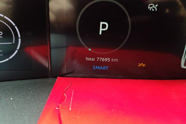 Used CHANGAN UNI-V 2022 1.5T Sport Edition Odometer Close Up