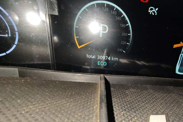 Used CHANGAN UNI-V 2022 1.5T Prestige Version Odometer Close Up