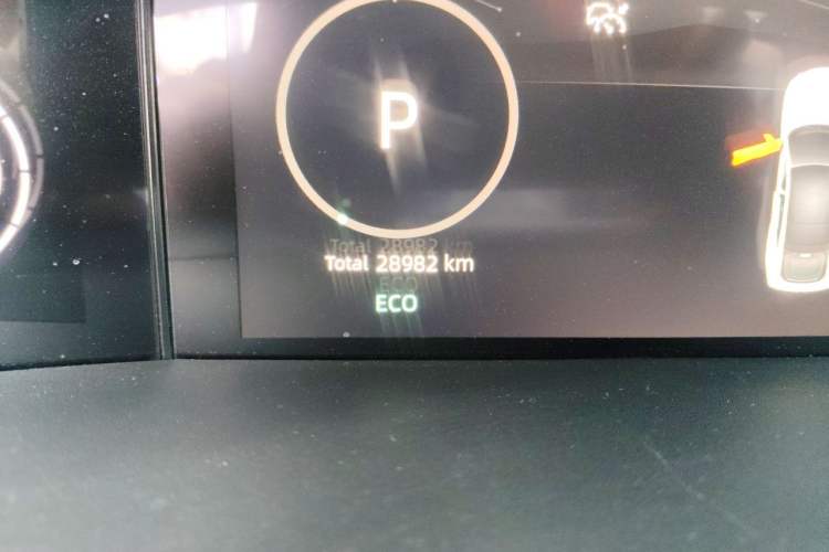 Used CHANGAN UNI-V 2022 1.5T Prestige Version Odometer Close Up