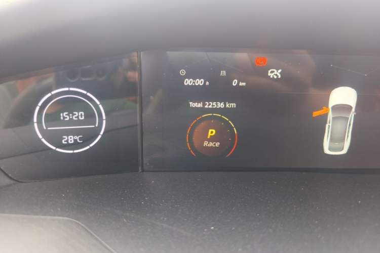 Used CHANGAN UNI-V 2022 1.5T Prestige Version Odometer Close Up