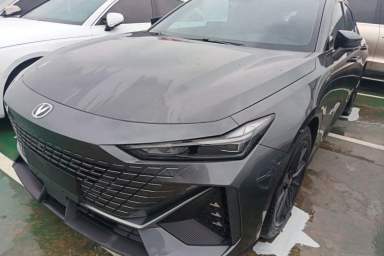 Used CHANGAN UNI-V 2022 1.5T Prestige Version
