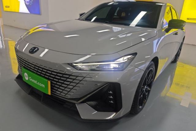 Used CHANGAN UNI-V 2022 1.5T Prestige Version